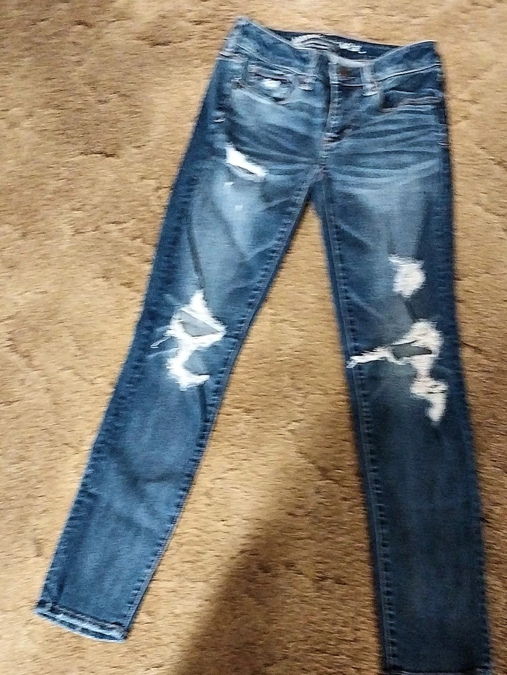 American Eagle Outfitters Super Stretch X Distressed Skinny Jeans in Blue Size 2